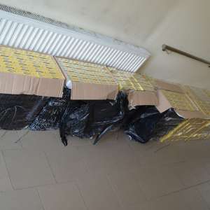 Peste 37.000 pachete cu țigări confiscate la frontiera de nord