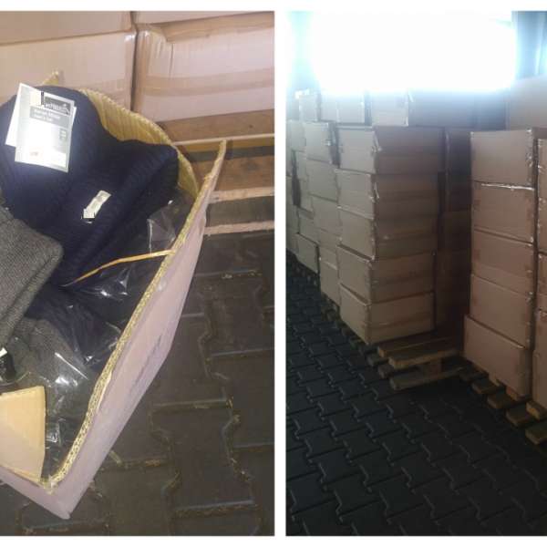 Articole vestimentare în valoare de peste 300.000 lei susceptibile a fi contrafăcute,  confiscate în Portul Constanţa Sud Agigea