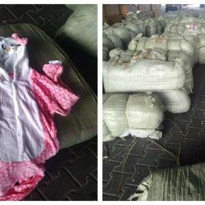 Articole vestimentare în valoare de peste 96.000 lei susceptibile a fi contrafăcute,  confiscate în Portul Constanţa Sud Agigea