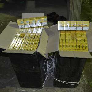 Peste 5.000 pachete cu țigări confiscate la frontiera de nord