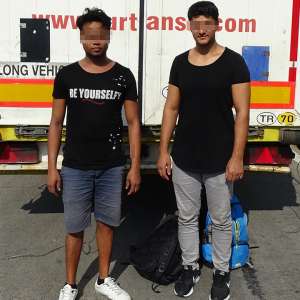 Un cetățean din Afganistan și unul din Bangladesh ascunși într-un camion, descoperiți la P.T.F. Giurgiu