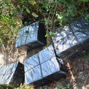 Țigări în valoare de peste 140.000 lei confiscate la frontiera de nord