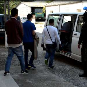 Cetăţeni din Bangladesh şi Pakistan, depistaţi în urma unor acţiuni comune