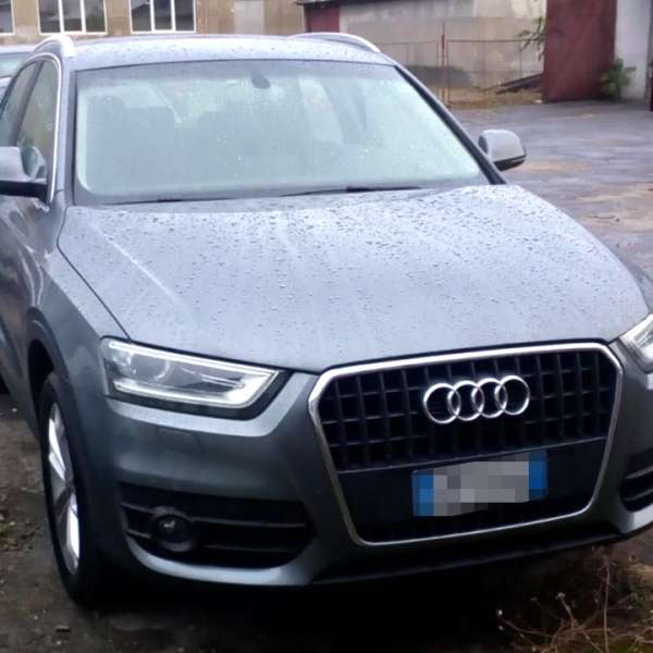 Autoturism căutat în Italia, depistat de poliţiştii de frontieră la Nădlac II