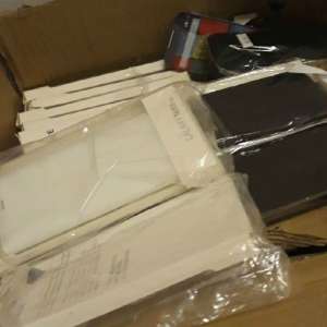 Accesorii electronice ascunse și nedeclarate, în valoare de peste 30.000 lei, confiscate la Albiţa