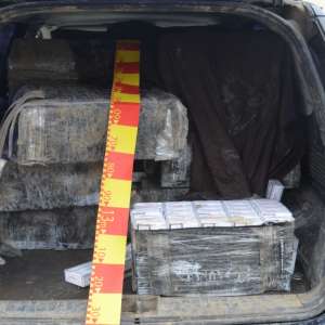 13.000 pachete cu ţigări, confiscate în urma unei acţiuni la frontiera cu R. Moldova