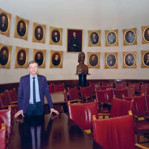 Românii au rezistat pentru că și-au apărat mai mult limba și identitatea decât viața - Interviu cu președintele Academiei Române, academician Ioan-Aurel Pop