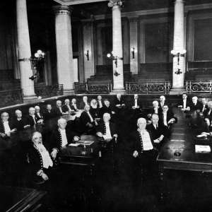 Românii au rezistat pentru că și-au apărat mai mult limba și identitatea decât viața - Interviu cu președintele Academiei Române, academician Ioan-Aurel Pop