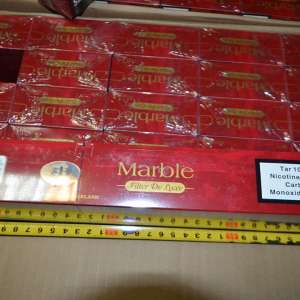 Aproximativ 20.000 de pachete cu țigări, confiscate la frontiera de nord