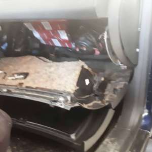 Aproximativ 10.000 de ţigarete de contrabandă descoperite la frontiera de est