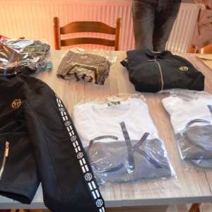 Bunuri susceptibile a fi contrafăcute, confiscate de poliţiştii de frontieră gălăţeni şi brăileni