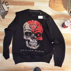 Bunuri susceptibile a fi contrafăcute, confiscate de poliţiştii de frontieră gălăţeni şi brăileni