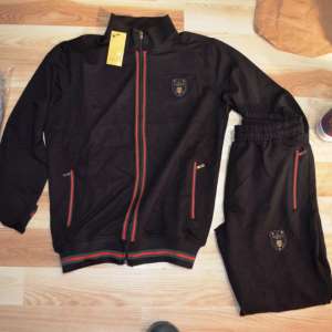 Bunuri susceptibile a fi contrafăcute, confiscate de poliţiştii de frontieră gălăţeni şi brăileni