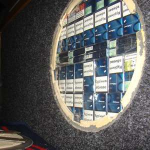 Peste 13.800 pachete cu țigări confiscate atât în Punctul de Trecere a Frontierei Siret, cât și la frontiera „verde”