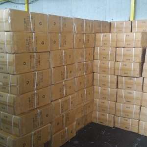 Bunuri contrafăcute, în valoare de peste 2.870.000 lei, confiscate în Portul Constanţa Sud Agigea