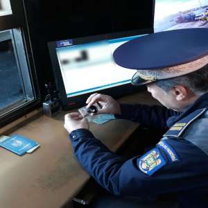 Depistat la volan, cu permis necorespunzător