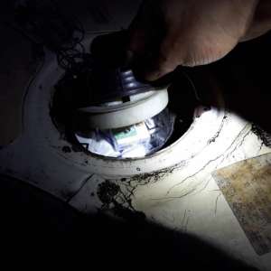 Aproximativ 8.300 de pachete de țigări, descoperite de poliţiştii de frontieră