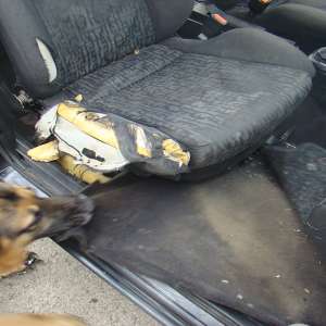 Peste 4.900 pachete cu țigări confiscate atât în Punctul de Trecere a Frontierei Siret, cât și la frontiera „verde”