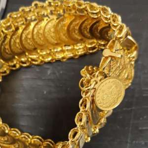 Aproximativ 3 kilograme de bijuterii, descoperite la control pe Aeroportul Cluj-Napoca