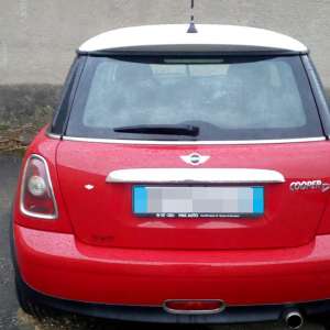  Autoturism căutat de autorităţile din Italia,  descoperit de poliţiştii de frontieră de la P.T.F Nădlac II