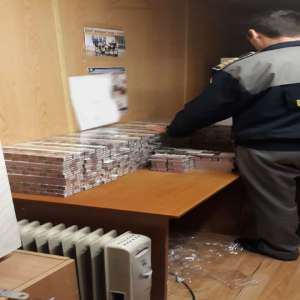 Ţigări de contrabandă ascunse în trenul PRIETENIA