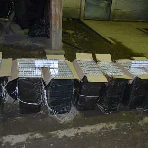 Peste 16.800 pachete ţigări confiscate în urma unei percheziții și a unor acțiuni la frontiera de nord