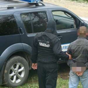 Urmărit general pentru proxenetism, depistat în P.T.F. Petea