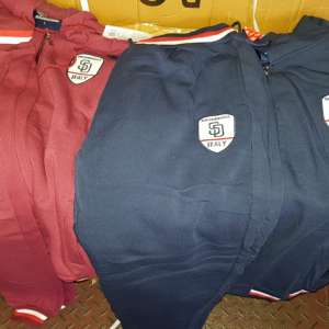 Încălţăminte şi articole vestimentare susceptibile a fi contrafăcute, confiscate în Portul Constanţa Sud Agigea