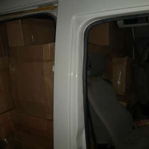 Focuri de armă şi reţinerea a 52.000 de pachete cu ţigări de contrabandă la frontiera cu Moldova