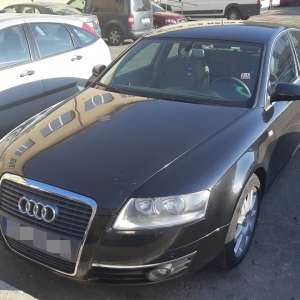 Autoturisme căutate de autorităţi, descoperite de poliţiştii de frontieră de la P.T.F. Nădlac II