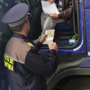 Depistat la volan, cu permis necorespunzător