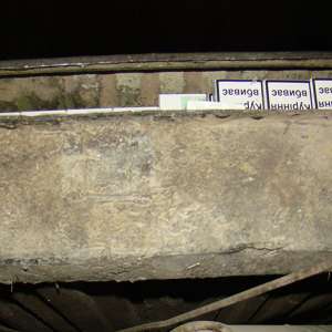 Ţigări ascunse în autoturisme depistate în P.T.F. Siret și la frontiera verde