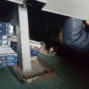 Peste 11.000 de ţigarete de contrabandă descoperite la frontiera de est