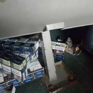 Peste 11.000 de ţigarete de contrabandă descoperite la frontiera de est