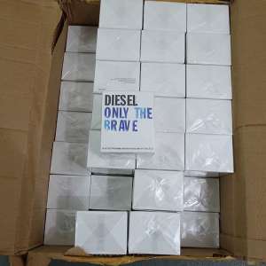 Mii de bunuri susceptibile a fi contrafăcute, confiscate de polițiștii de frontieră din cadrul P.T.F. Giurgiu