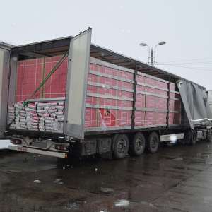 Approximately 1.000.000 cigarette packages were seized in Border Crossing Point Siret, and three Polish nationals were apprehended