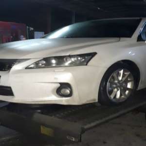 Autoturism căutat de autorități, descoperit de polițiștii de frontieră