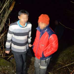 Doi cetățeni din Bangladesh, opriți la frontiera de nord a țării