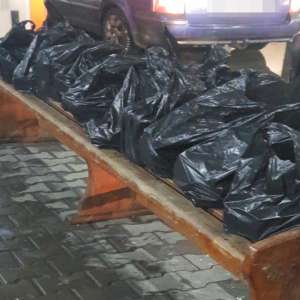 Peste 25.000 de materiale pirotehnice,fără documente legale, descoperite la P.T.F. Giurgiu