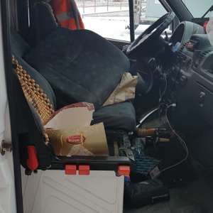 Ţigarete de contrabandă cu destinaţia Italia, descoperite la Stânca