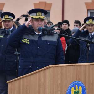 O nouă promoţie de elevi a depus jurământul militar la Şcoala ”Avram Iancu” Oradea