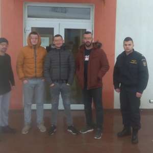 Trei cetăţeni albanezi și unul din Kosovo, opriţi la frontiera cu Serbia