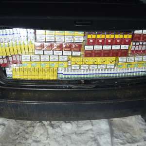 Țigări în valoare de 75.300 lei confiscate la frontiera de nord