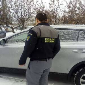 Autoturism Toyota RAV4 furat din Italia, descoperit la controlul de frontieră