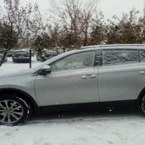 Autoturism Toyota RAV4 furat din Italia, descoperit la controlul de frontieră