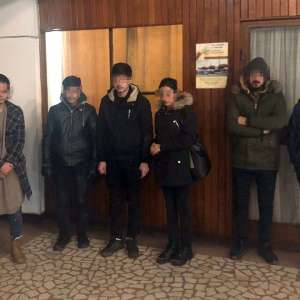 Şapte cetățeni sirieni şi irakieni ascunși într-un automarfar, depistaţi de poliţiştii de frontieră