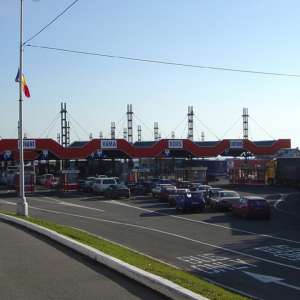 Cetăţean român, urmărit internațional, depistat în P.T.F. Borș cu document de călătorie fals