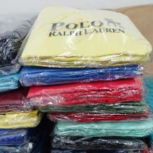 Textile şi parfumuri susceptibile a fi contrafăcute, descoperite de polițiștii de frontieră giurgiuveni