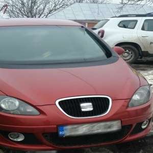 Depistaţi conducând, deși nu aveau acest drept