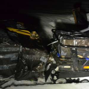 Ţigări de contrabandă, transportate cu snowmobilul